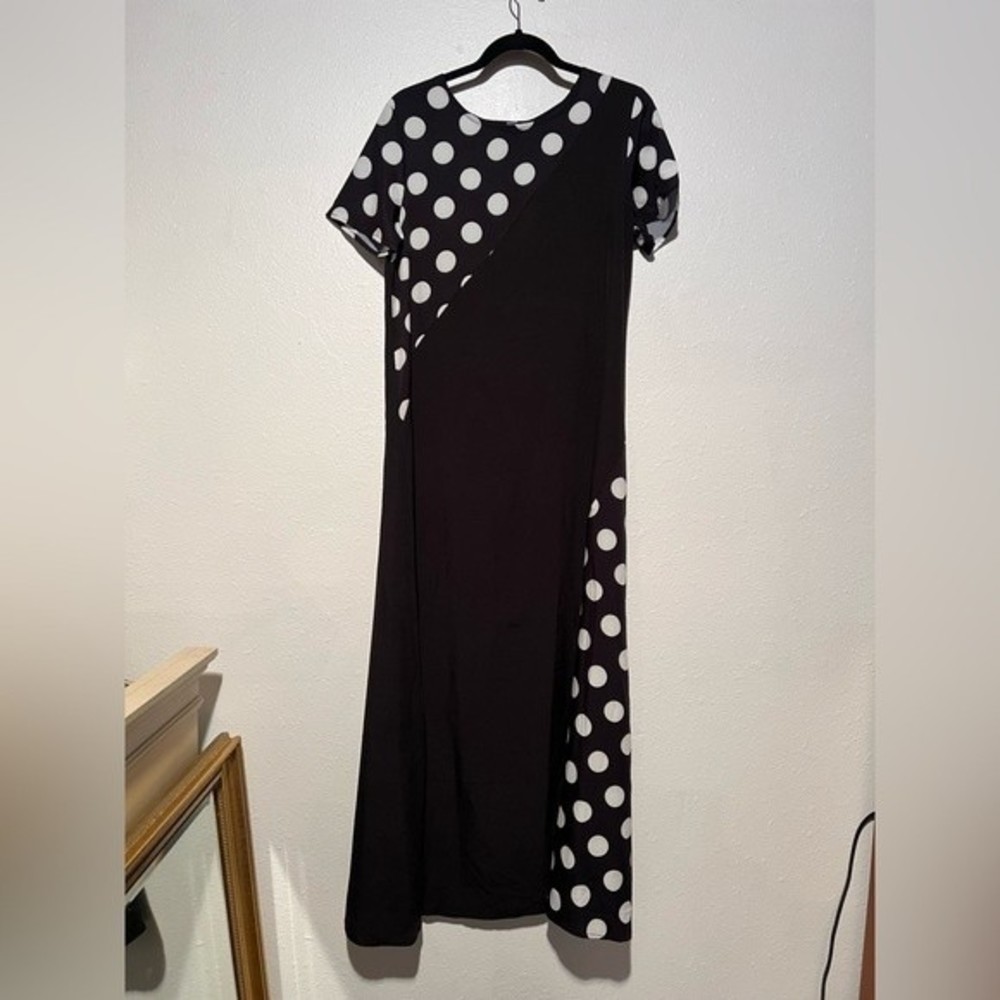 Women’s Polka Dots Short Sleeve Maxi Dress. Size S